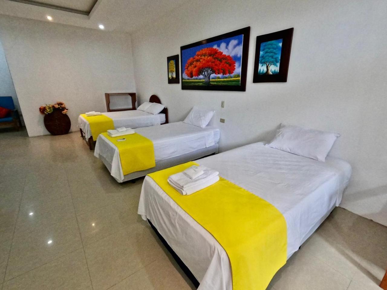 Galapagos Isabela Hotel Loja Puerto Villamil Buitenkant foto